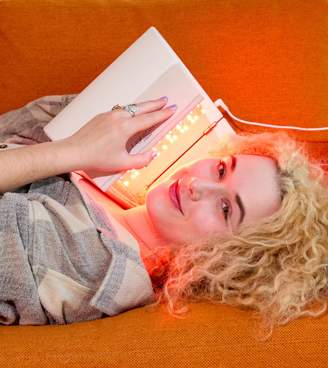Lightstim レッドライトセラピー Amazon.com: LightStim for Wrinkles LED Red Light Therapy